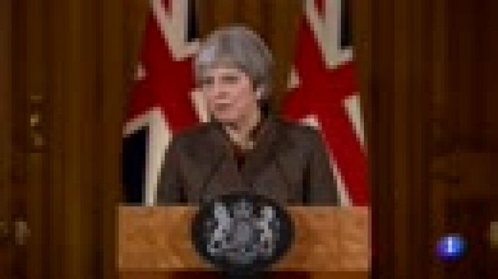 Telediario 1 - Theresa May dice que el ataque ha sido para detener el uso de armas químicas