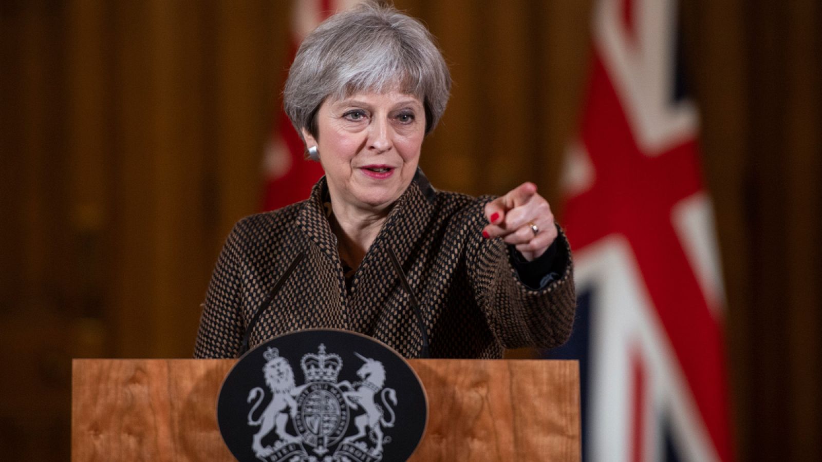 Theresa May dice que el ataque ha sido para detener el uso de armas químicas