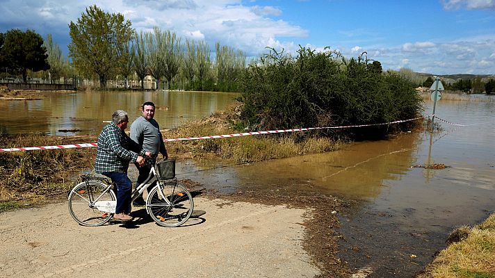 Telediario 1 - Las poblaciones ribereñas del Ebro se preparan para la crecida extraordinaria del río