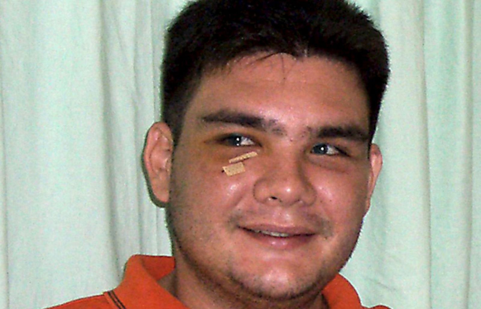 Paco Larrañaga llevaba desde los 19 años en una prisión filipina. En 1999, fue condenado a muerte por el rapto, violación y asesinato de dos hermanas. En 2006, se le conmutó por cadena perpetua. 