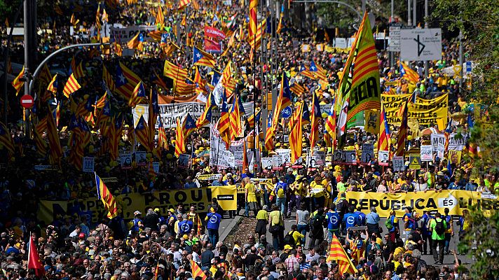 Manifestación en Barcelona para pedir la libertad de los líderes independentistas encarcelados