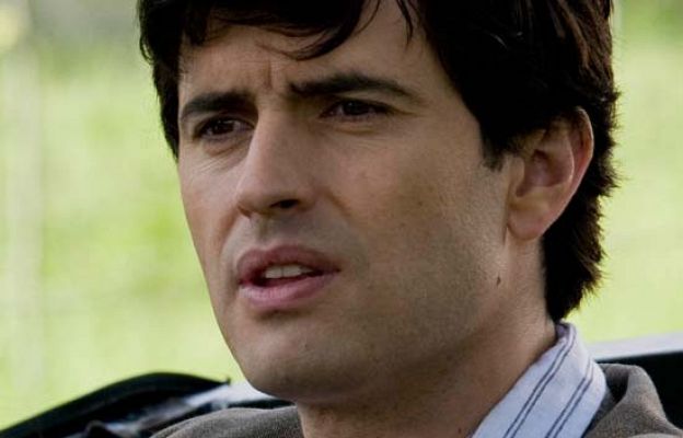 Amar en tiempos revueltos - La muerte de Fernando Solís