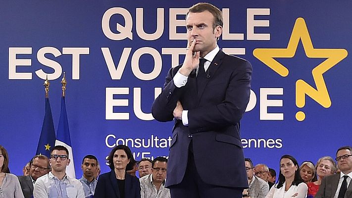 Telediario 1 - Macron rechaza "los nacionalismos" para allanar el camino "a la soberanía europea"