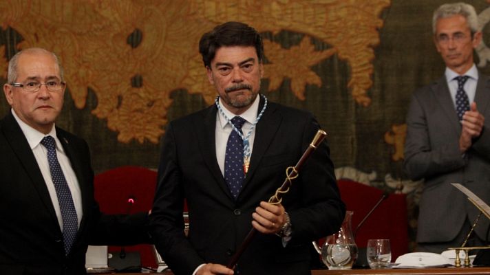 L'informatiu - Comunitat Valenciana - La Comunidad Valenciana en 2' - 19/04/18