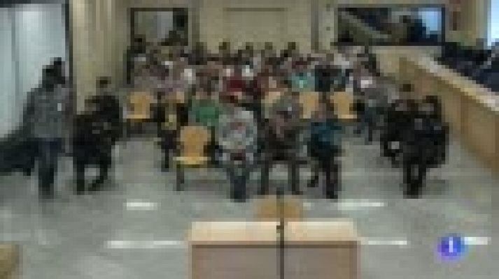 Telediario 1 - Un testigo de la defensa asegura que "fueron a por" los guardias civiles agredidos en Alsasua