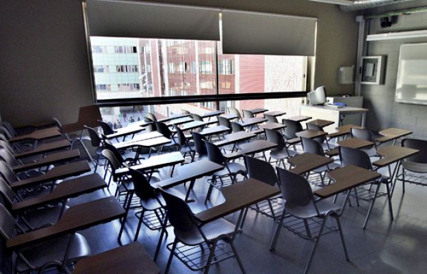  - Huelga en la enseñanza pública