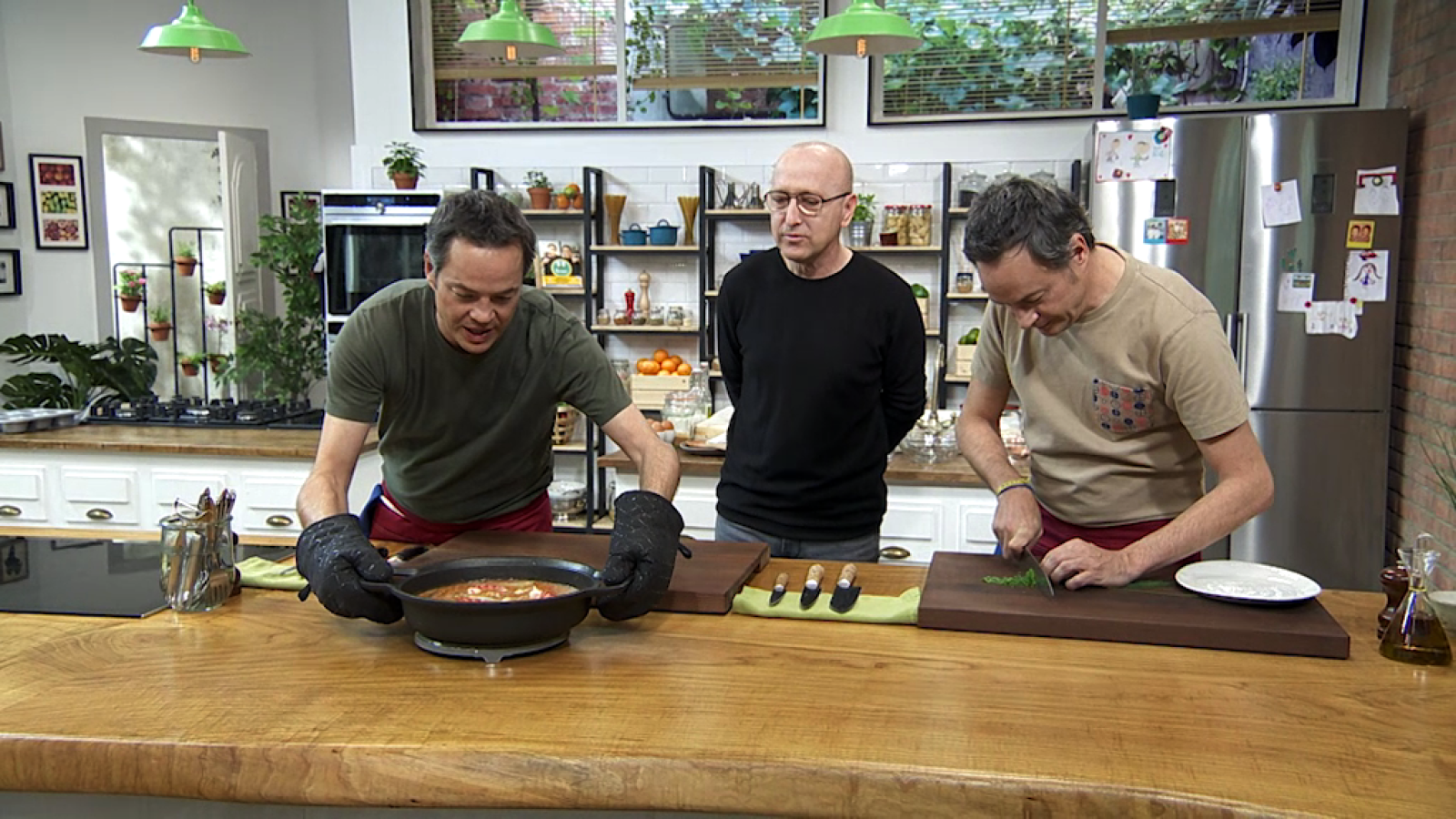 Torres en la cocina - Arroz de navajas y magdalenas de té - ver ahora