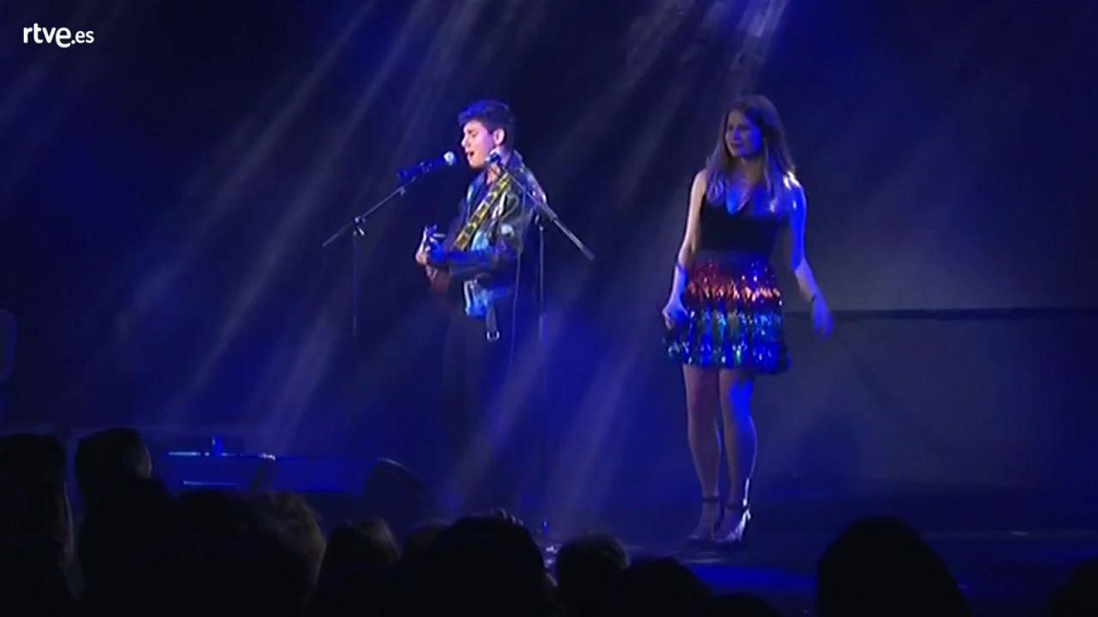 Eurovisión 2018 - Alfred y Laura Rizzotto interpretan "Wake me up" de Avicii