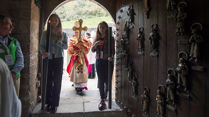 Telediario 1 - Concluye el Año Santo Lebaniego con una afluencia superior al millón de peregrinos