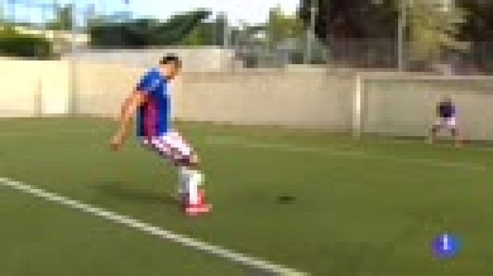 Telediario 1 - Los Globetrotters pasan por Torrespaña antes de iniciar su gira por España