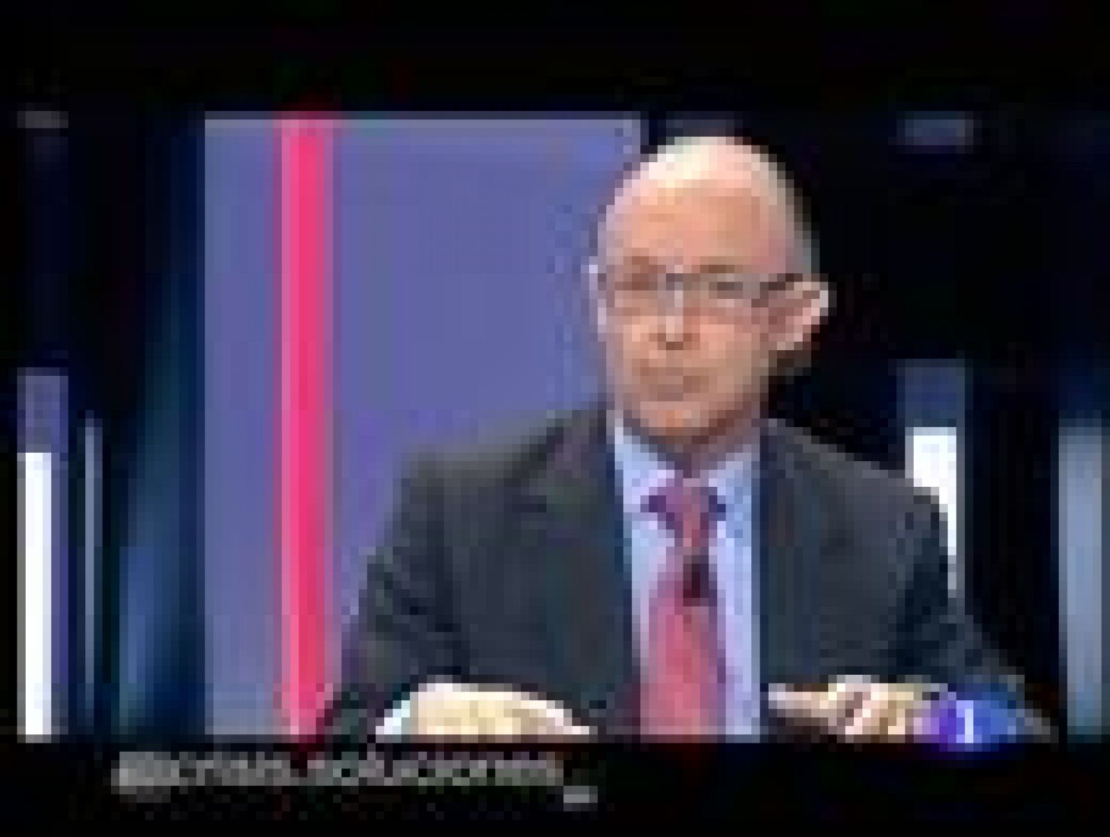 Cristóbal Montoro insta al Gobierno a ser austero y rebajar los impuestos | Ver