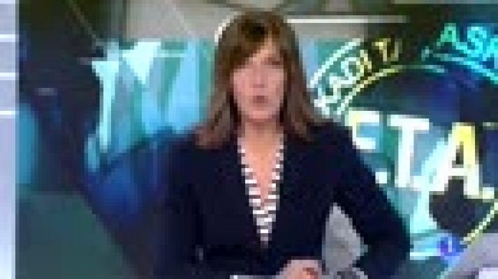 Telediario 1 - Las autoridades francesas analizan el contenido de dos cajas con armas entregadas por ETA