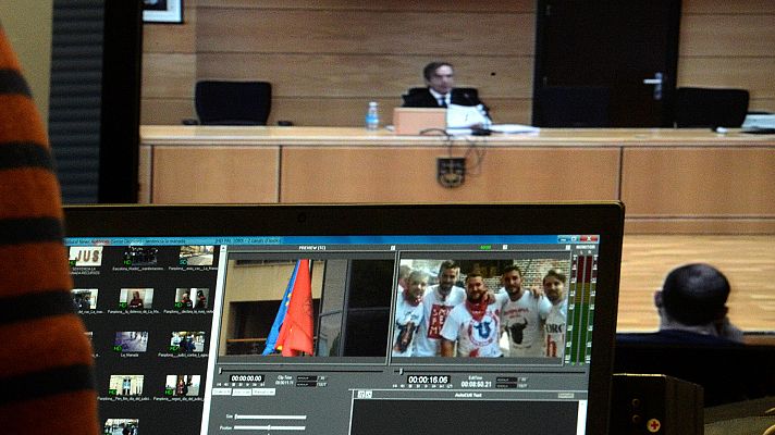 Informativo 24h - Lectura íntegra del fallo sobre 'La Manada' en la Audiencia de Navarra