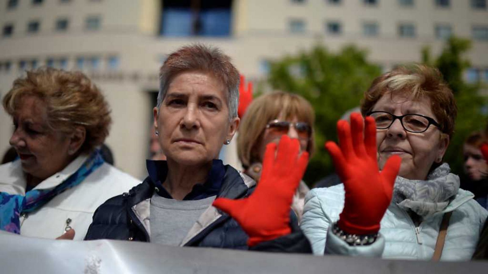 14H - 26/04/18 - ver ahora