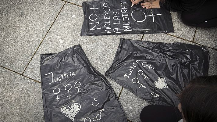 Telediario 1 - La víctima de 'La Manada' recurrirá la sentencia que condena a los acusados por abuso sexual y no por violación