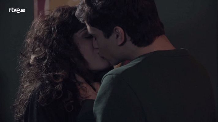 Servir y proteger - David y Paty dan un paso más