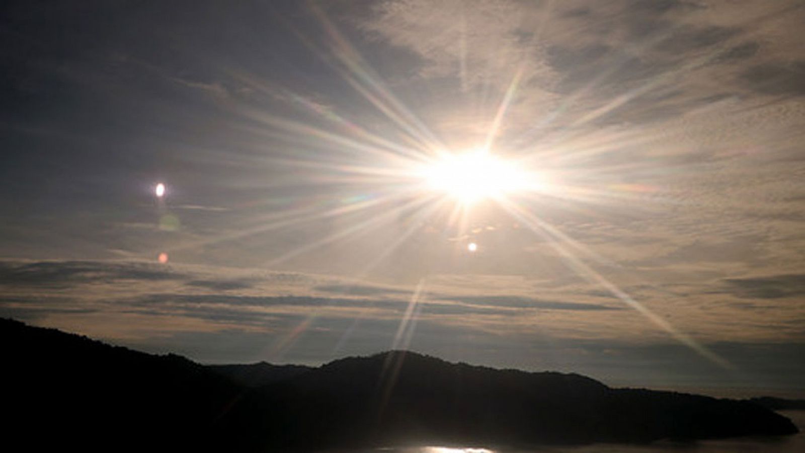 El tiempo: Viento fuerte en el nordeste peninsular y Menorca | RTVE Play