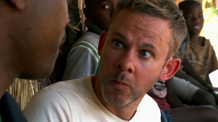 Otros documentales - Criaturas salvajes con Dominic Monaghan: La víbora de Gabón