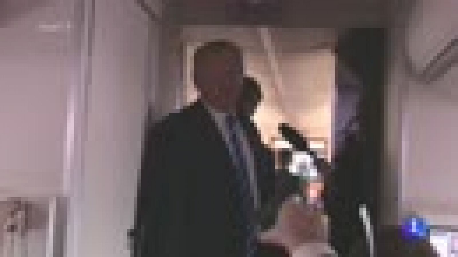 Trump se desdice y admite que sabía que su abogado su abogado pagó a la actriz porno Stormy Daniels por su silencio