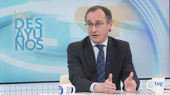 Los desayunos - Alonso: "La izquierda abertzale busca un procés como el catalán, pero la sociedad vasca no lo quiere"