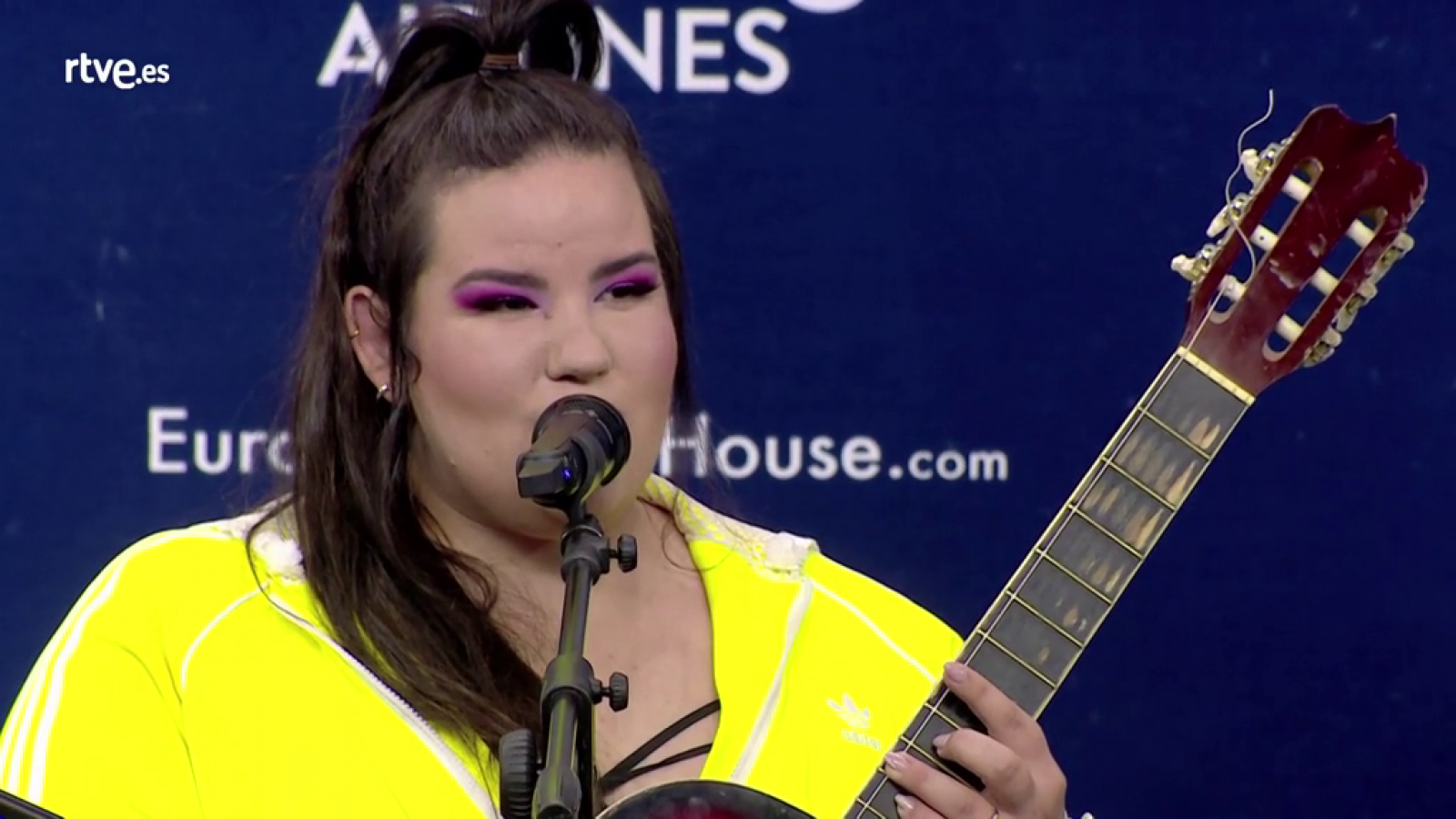 Eurovisión 2018: Netta de Israel canta "Toy" en acústico delante de la prensa