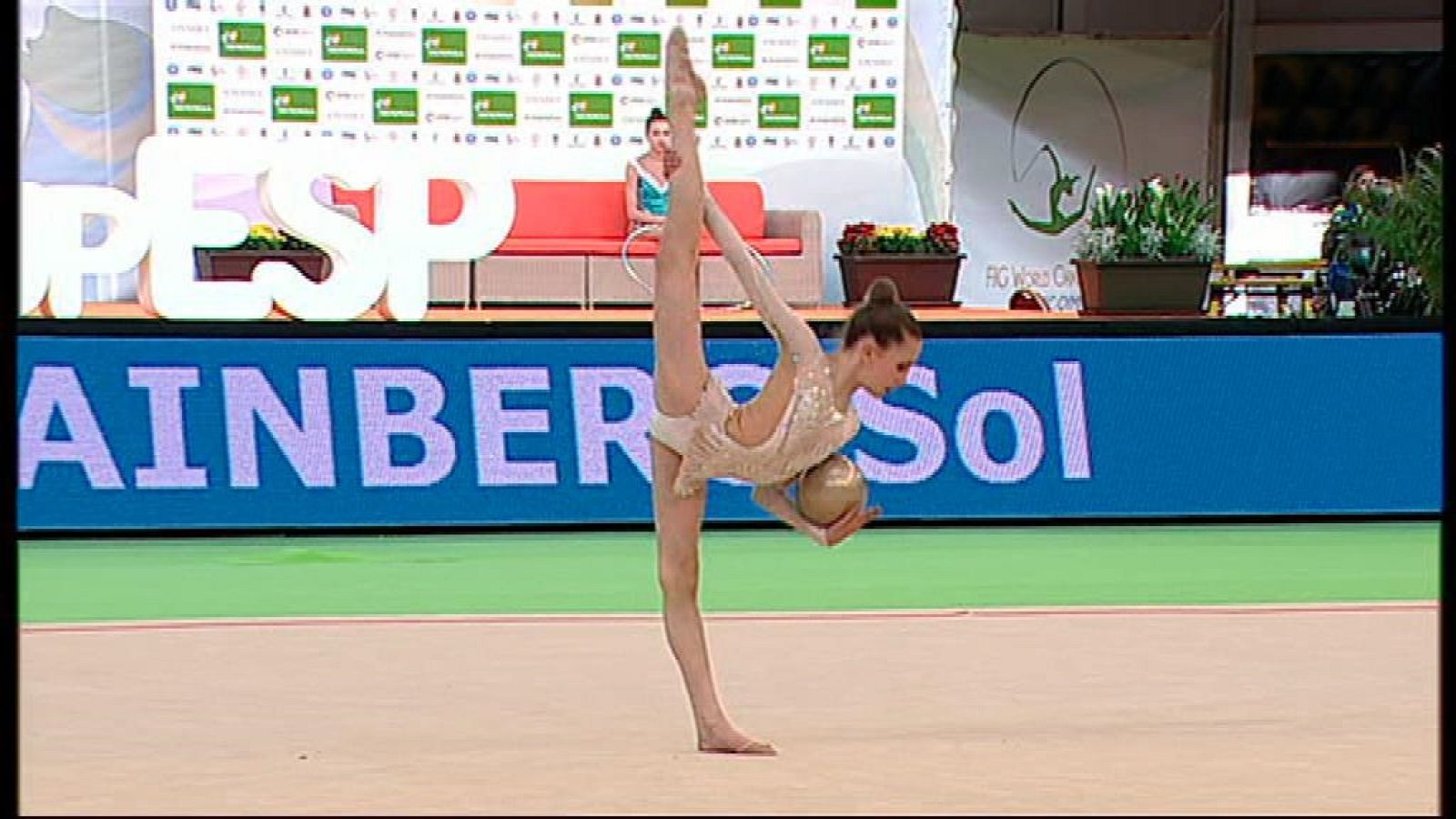 Gimnasia rítmica - Copa del Mundo Iberdrola 2018: Calificación Individual Aro y Pelota (Grupo B) - ver ahora