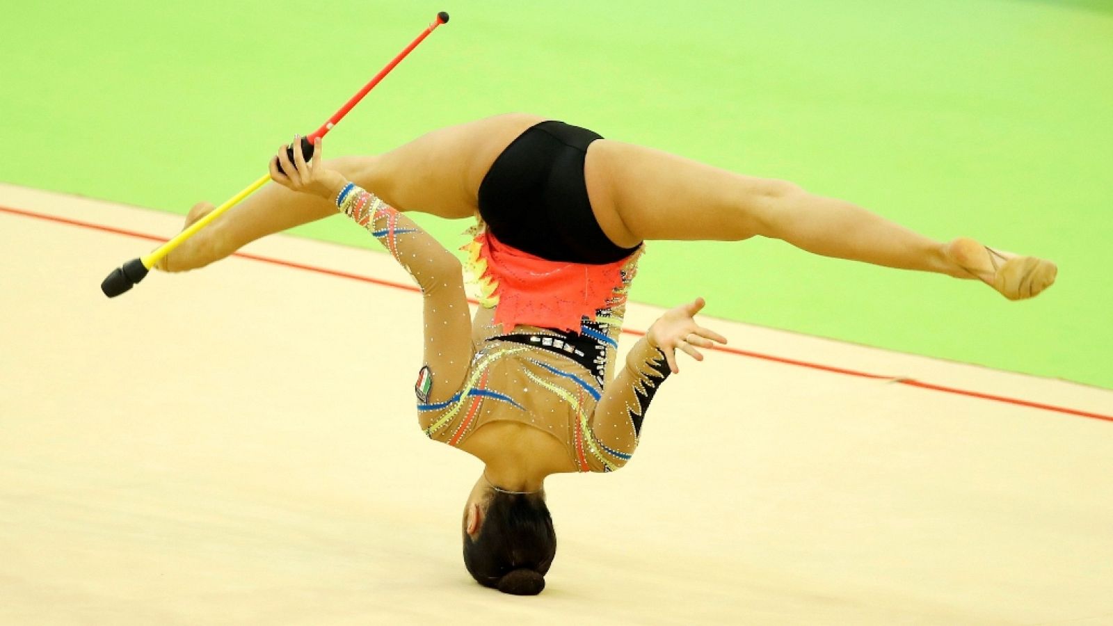 Gimnasia rítmica - Copa del Mundo Iberdrola 2018: Calificación Individual Mazas y Cinta (Grupo B) - ver ahora