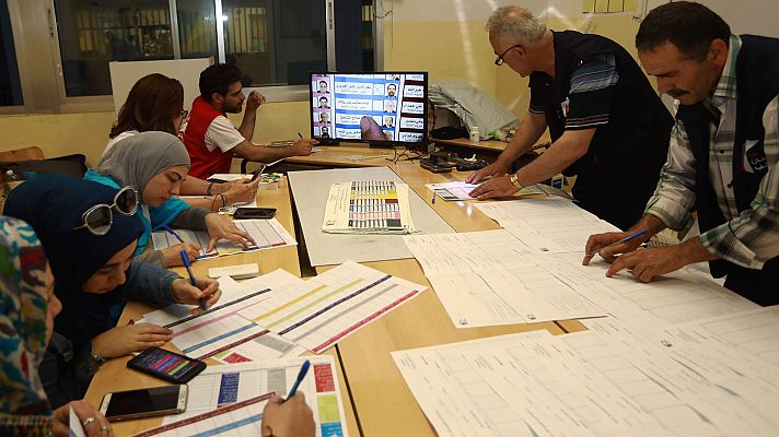 Telediario 1 - La baja participación marca las primeras elecciones parlamentarias en Líbano en nueve años