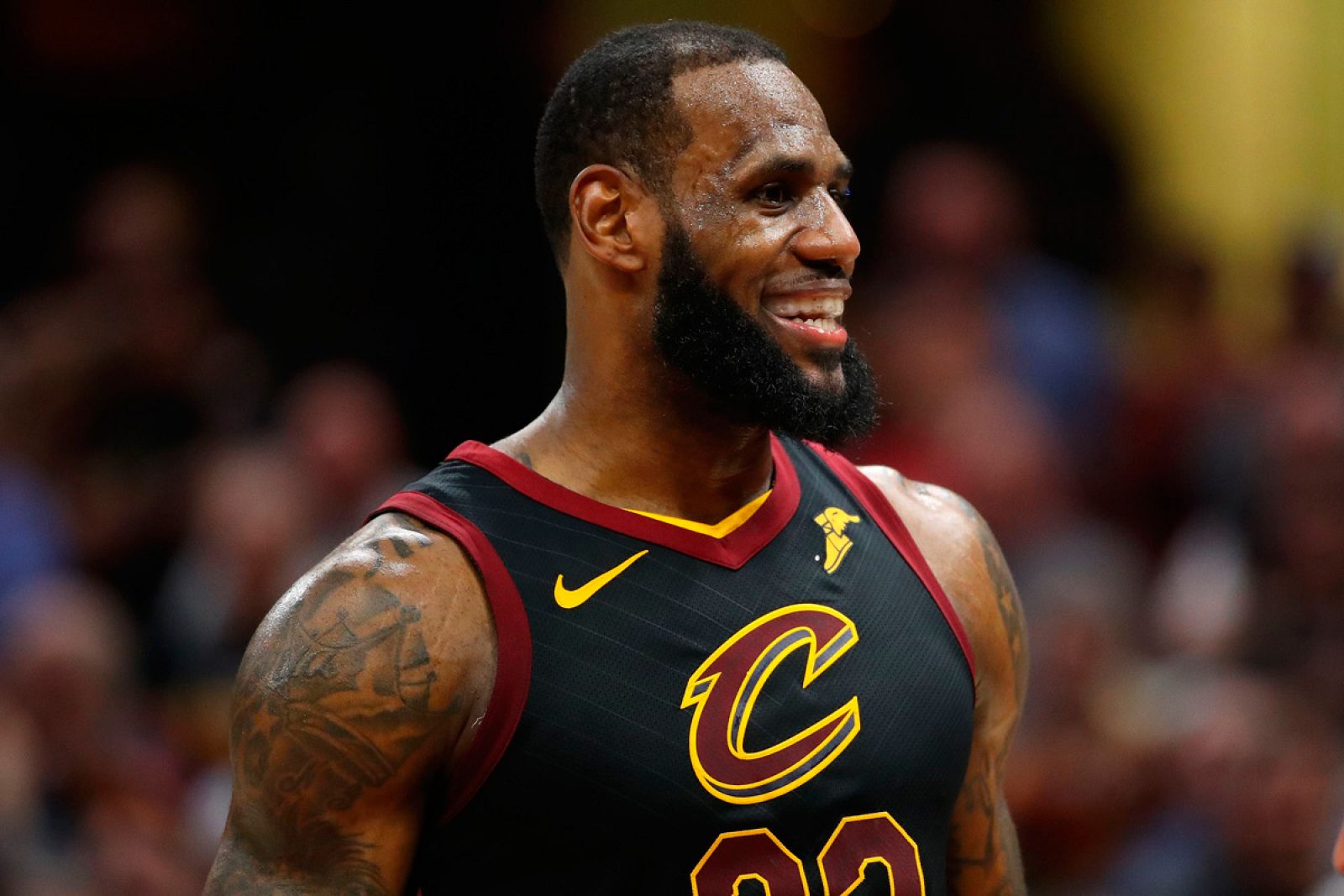 LeBron supera a Jordan en canastas decisivas