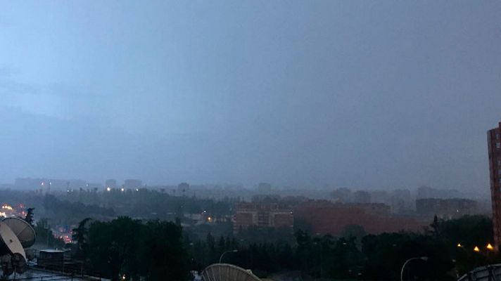 El tiempo - No se descartan chubascos localmente fuertes en el interior del este peninsular y en Mallorca