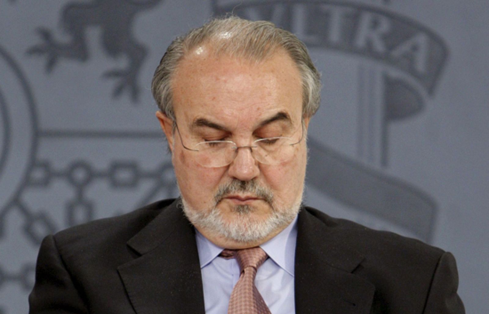 El Consejo de Ministros ha aprobado  un nuevo paquete de medidas fiscales y económicas | Ver