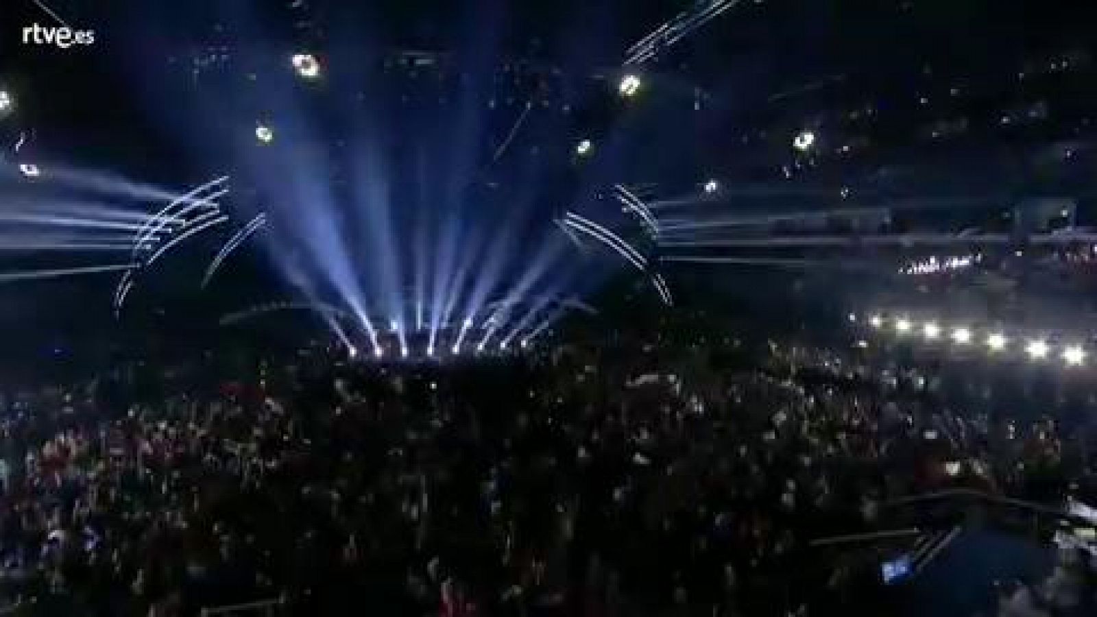 Eurovisión - Azerbaiyán: Aisel canta "X my heart" - Primera semifinal 