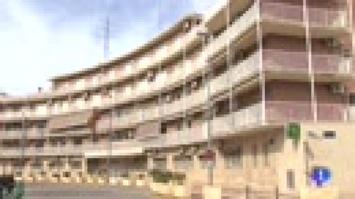 Telediario 1 - Detienen a tres hombres acusados de violar a una joven en Beniaján, en Murcia