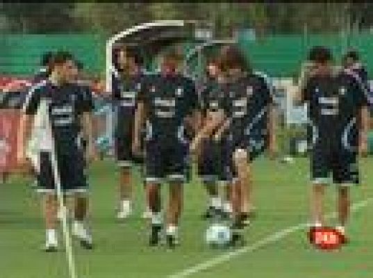  - Maradona se estrena con Argentina