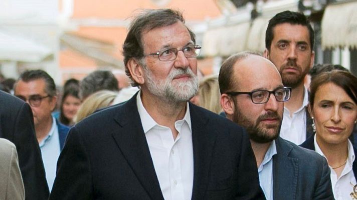 Rajoy pide a Torra que respete la ley