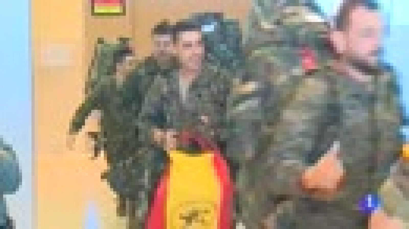 Telediario 1: Regresan soldados españoles que han participado en la misión en el Libano | RTVE Play
