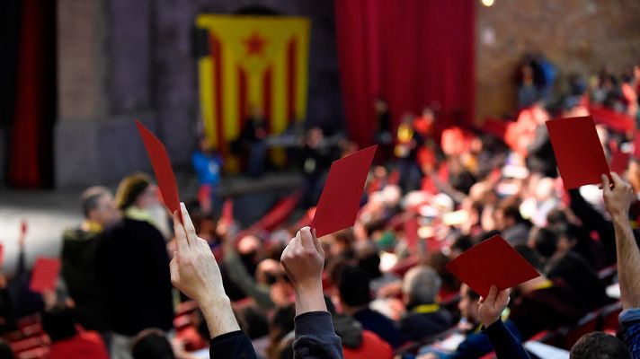 Telediario 1 - La CUP decide abstenerse y posibilitará que Torra sea president de la Generalitat