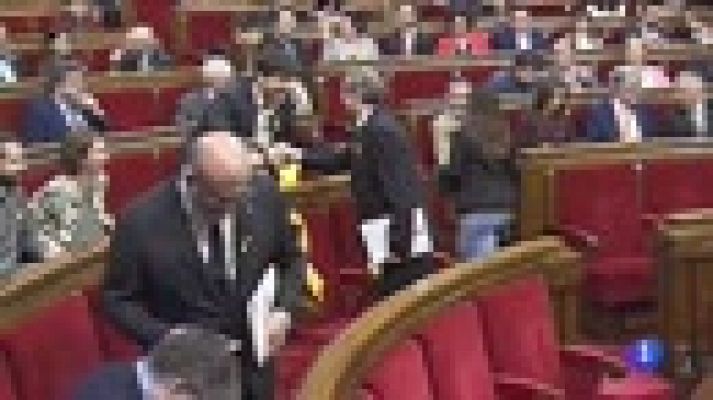 Telediario 1 - Torra, presidente de la Generalitat con la abstención de la CUP, promete investir a Puigdemont