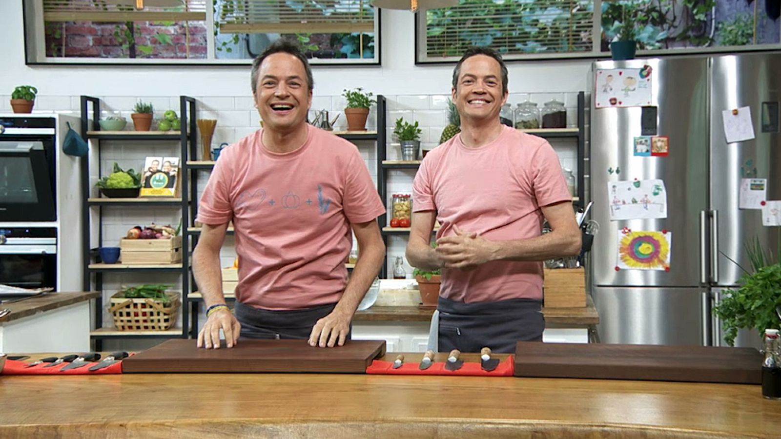 Torres en la cocina - Ensalada de capellanes y arroz pericana - ver ahora