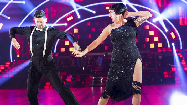 Bailando con las estrellas - Rossy de Palma y Santiago bailan "Escuela de calor"