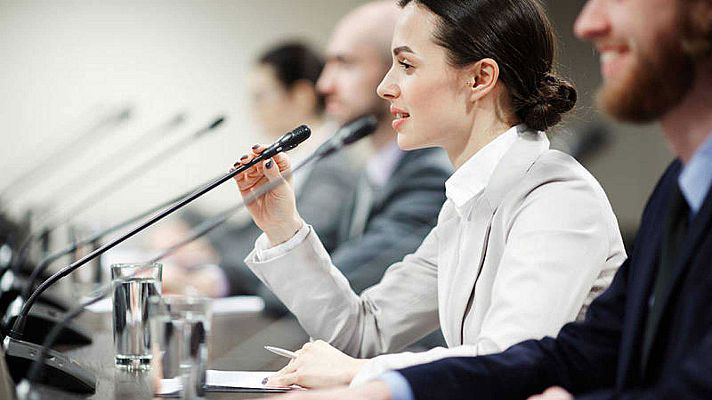 Telediario 1 - 'No sin mujeres': el manifiesto que exige la presencia femenina en los actos académicos