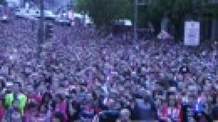 Telediario 1 - Fernando Torres, ídolo e inspiración para los niños de Fuenlabrada