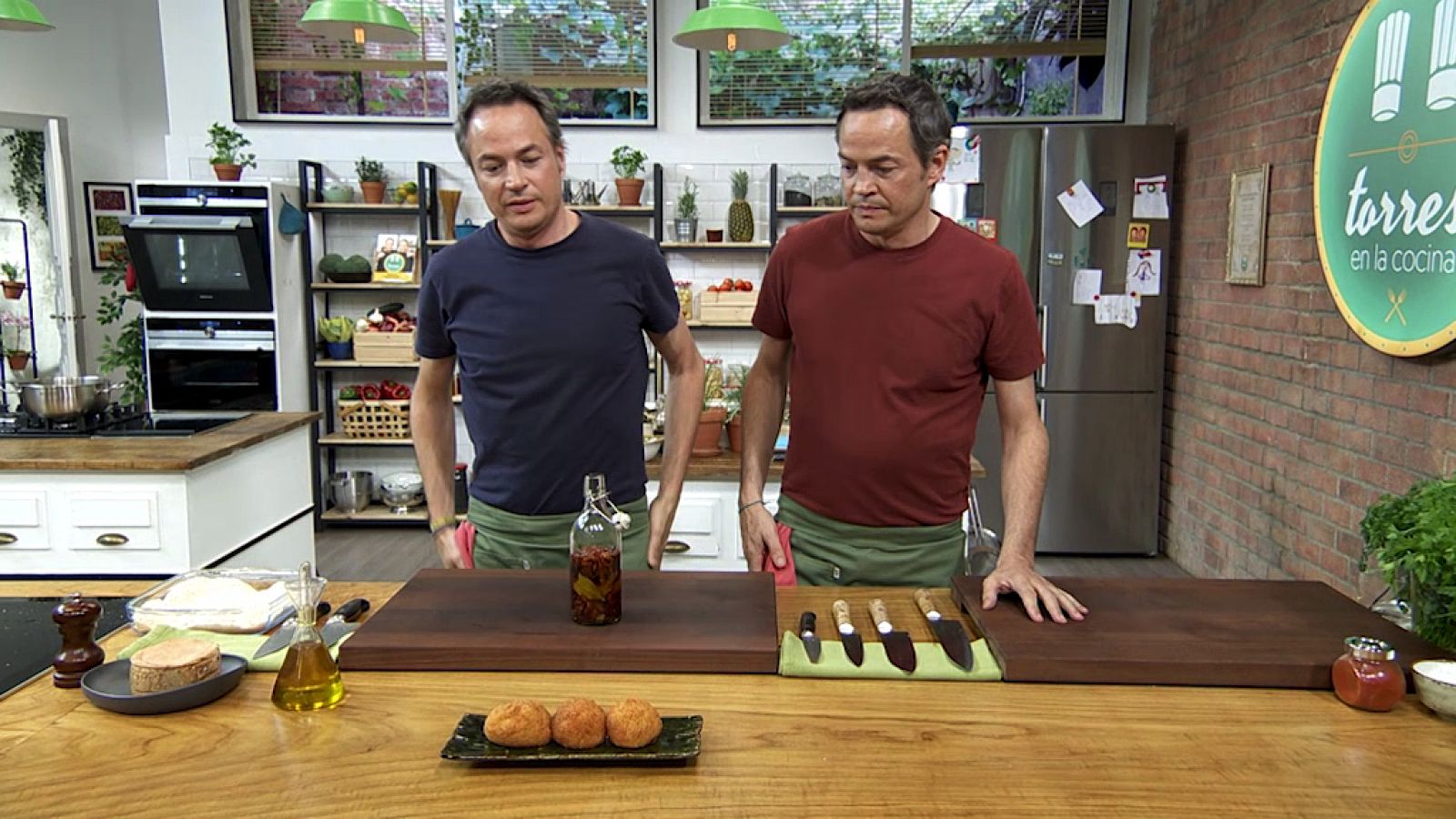 Torres en la cocina - Bomba de queso y pincho de moruno - ver ahora