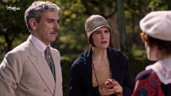 La otra mirada - Teresa habla con los padres de Roberta