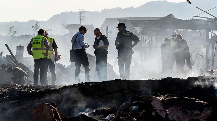 Al menos un muerto y un desaparecido en una explosión en un almacén pirotécnico clandestino en Tui