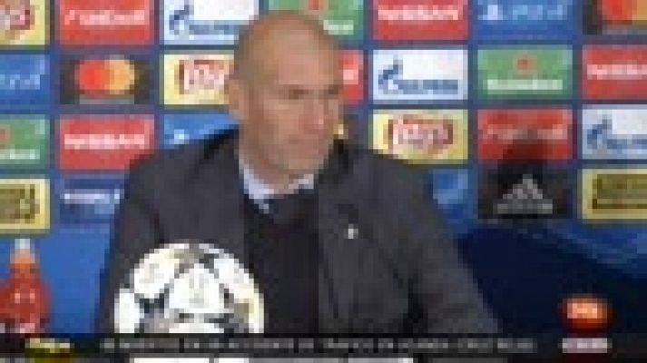 Zidane: "Cristiano se tiene que quedar"