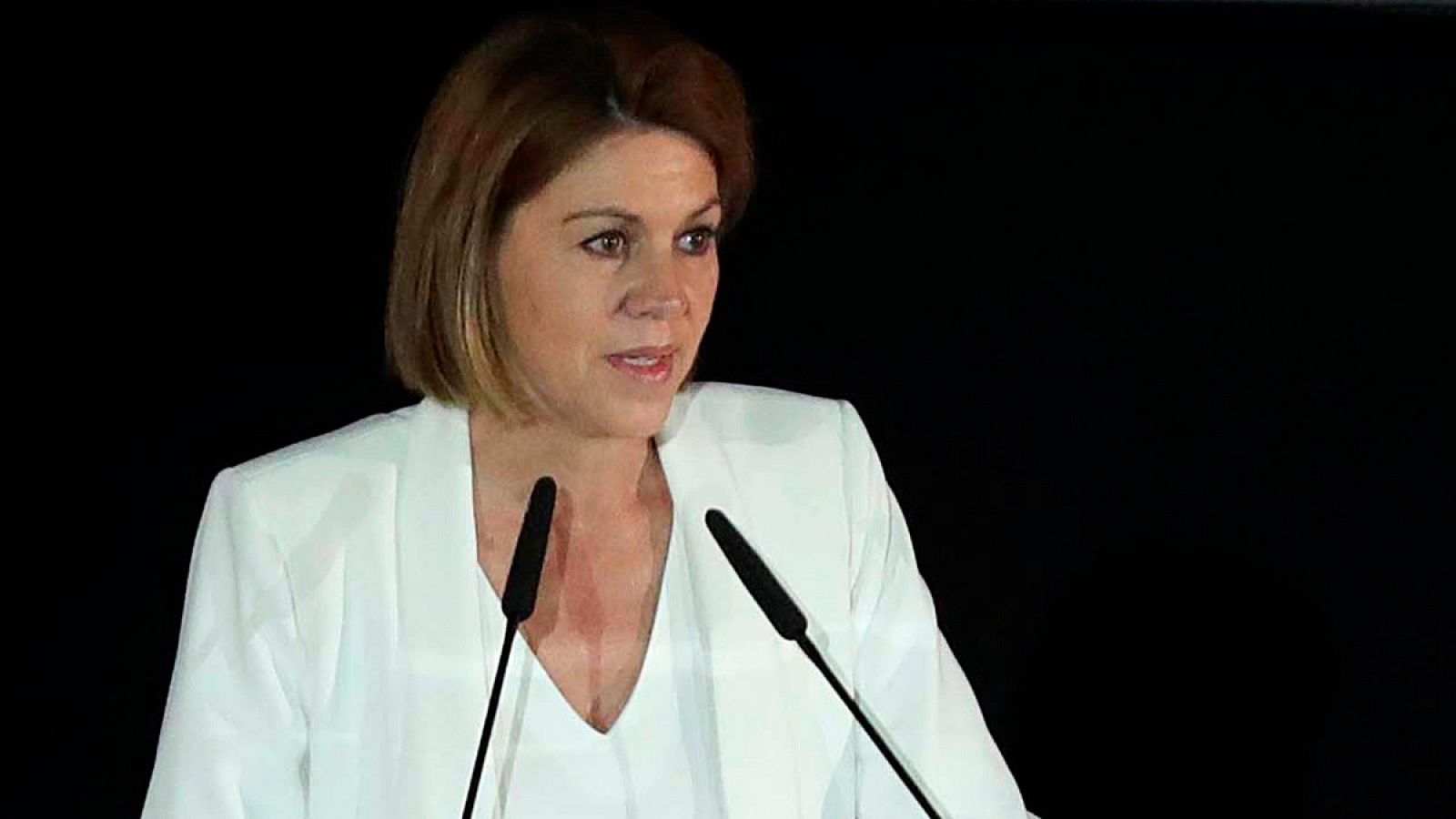 Cospedal, a Sánchez: apoyarse en los separatistas para gobernar le convierte en "enemigo" del Estado de Derecho