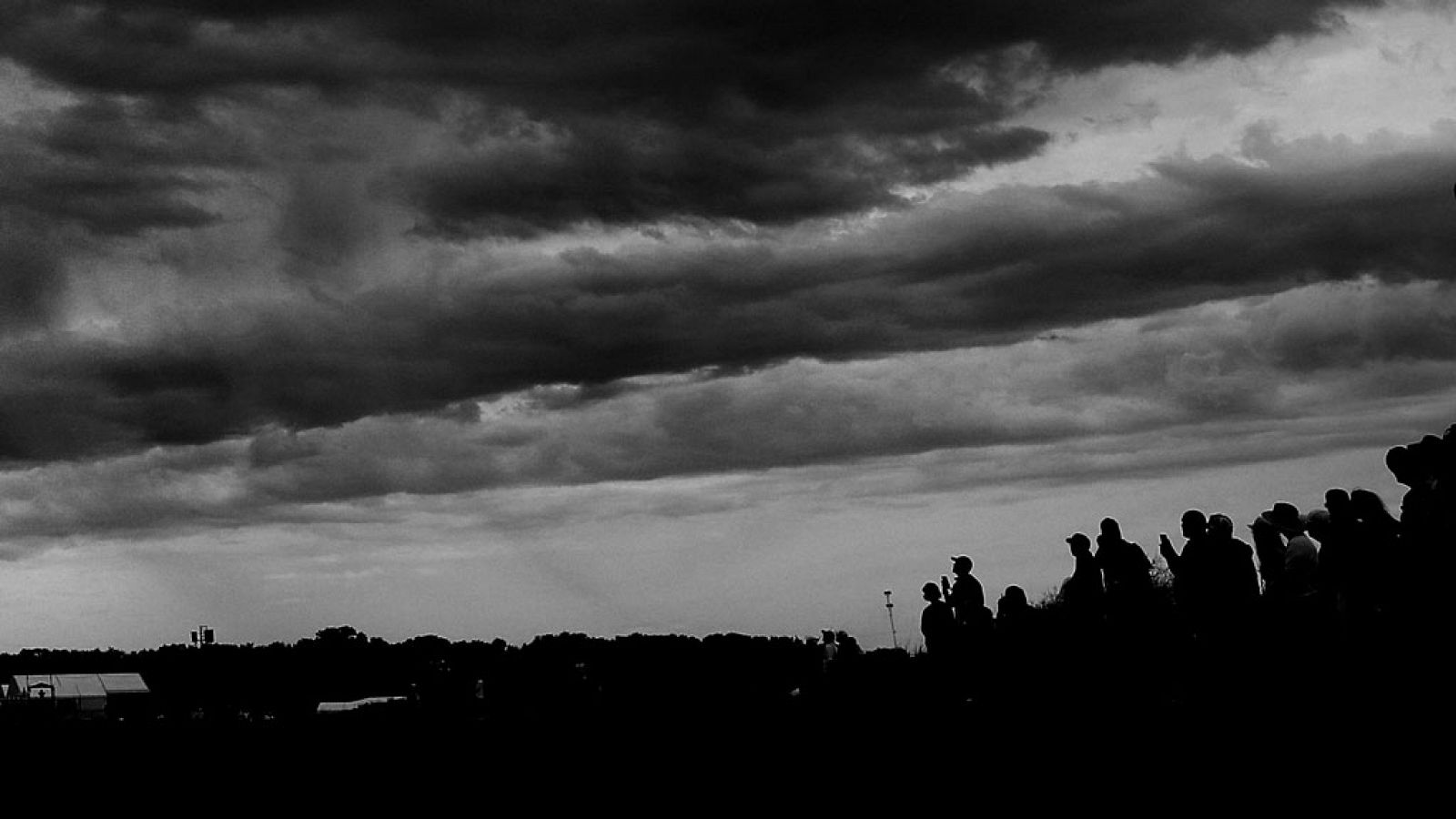 El tiempo: Probables chubascos y tormentas fuertes en el cantábrico oriental, Navarra y Pirineos | RTVE Play