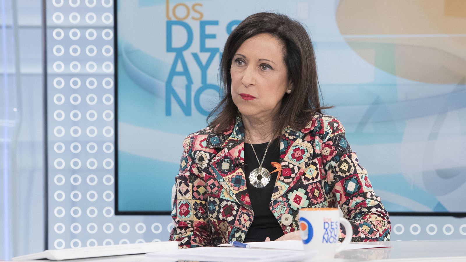 Robles: "Que nadie tenga duda de que el PSOE va a defender la Constitución"