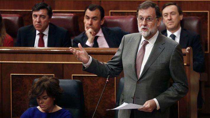 Informativo 24h - Rajoy no dimitirá, defiende que el PP no está "condenado" y acusa al PSOE de "chantajear" a todos los grupos
